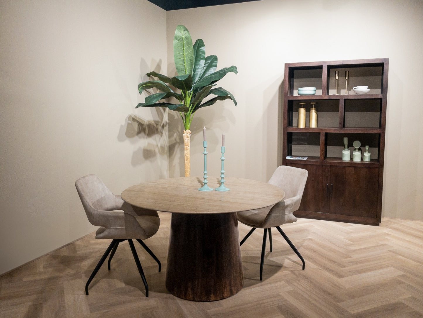 Valentino Round Table - 130cm