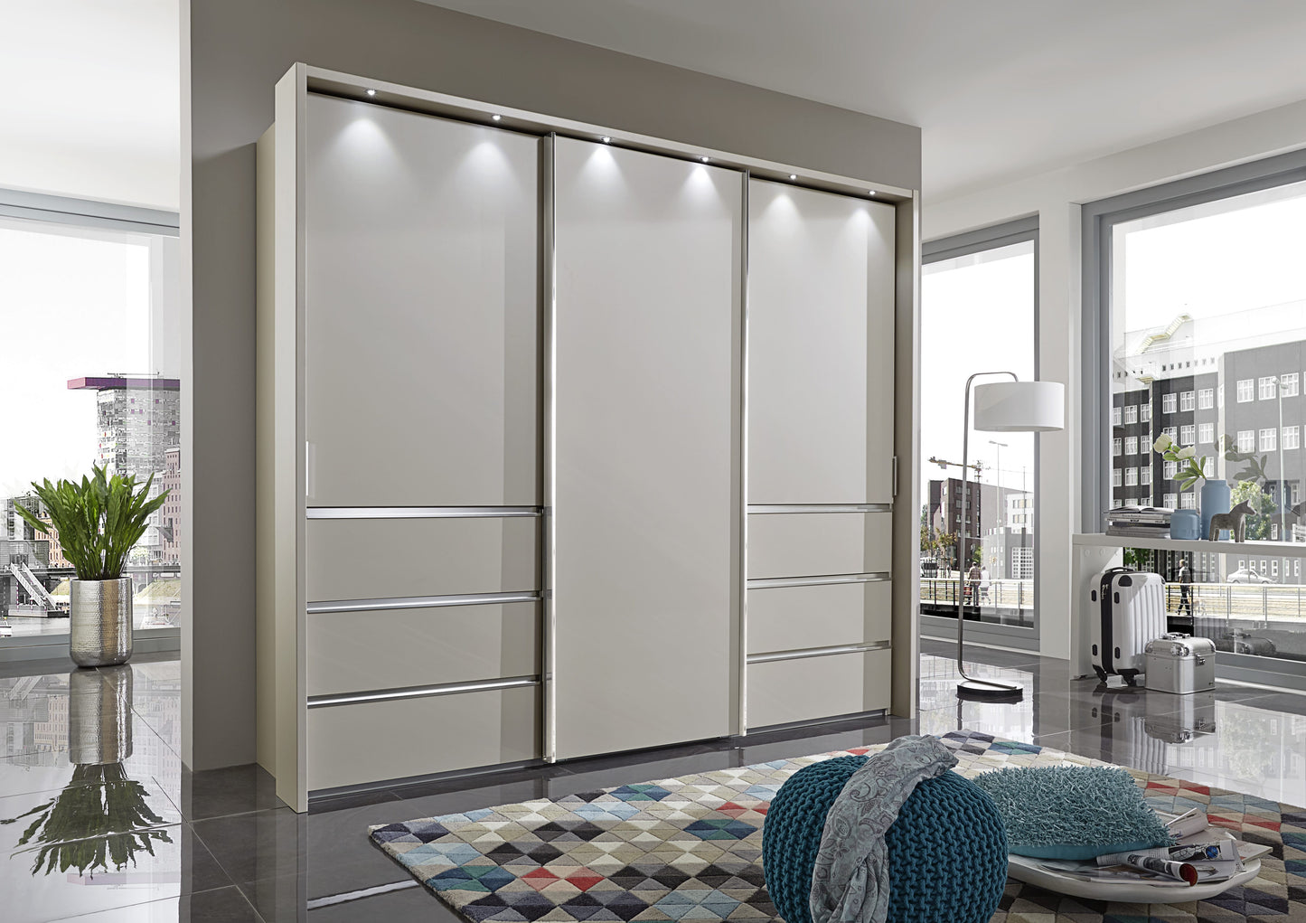 Malibu Wardrobe