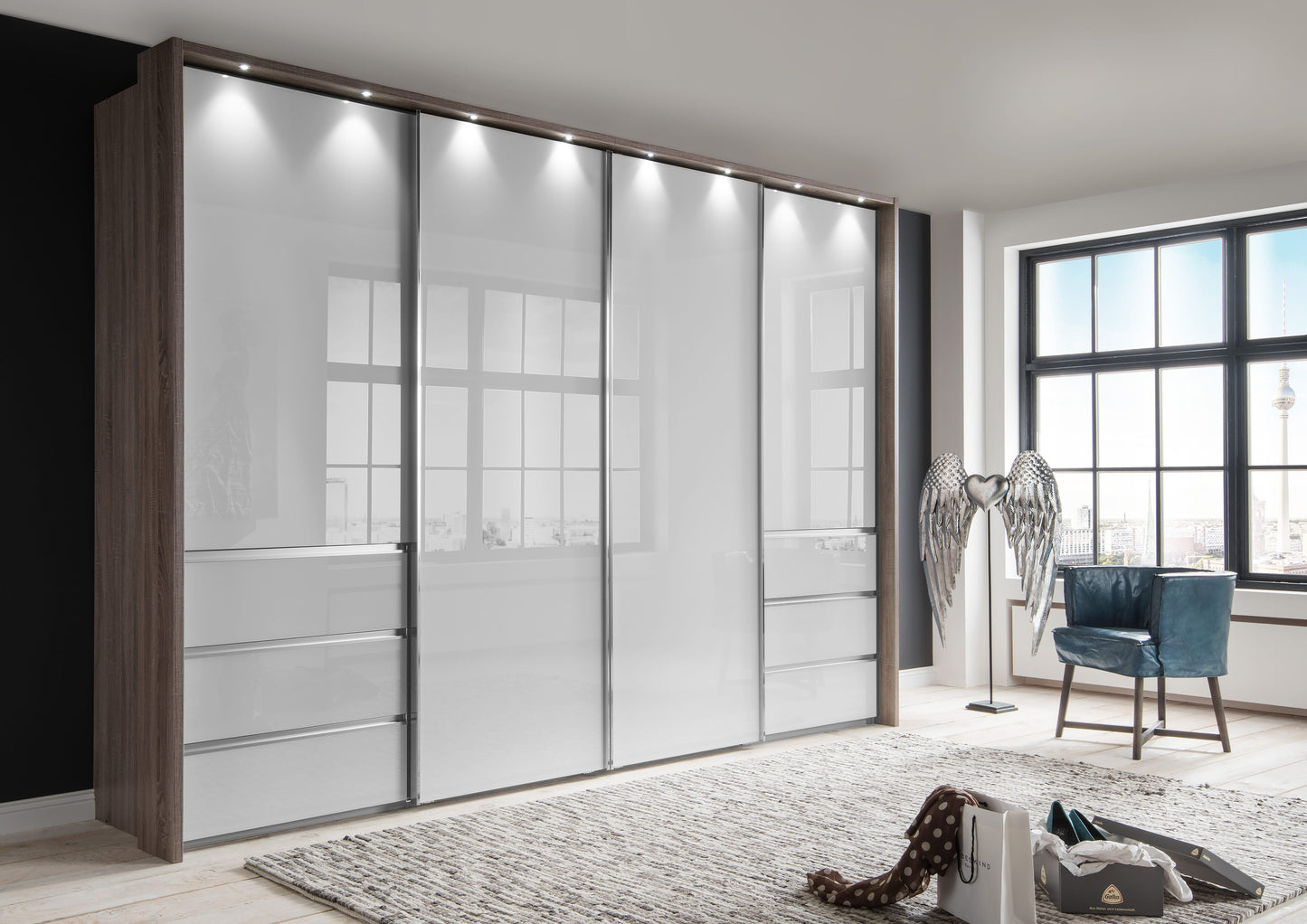 Malibu Wardrobe