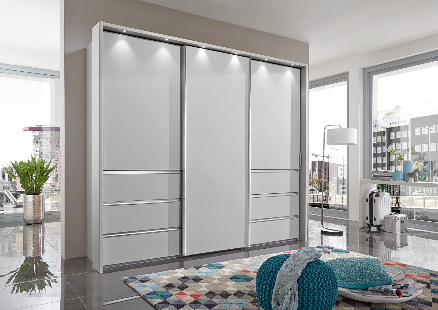 Malibu Wardrobe