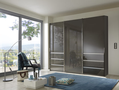 Malibu Wardrobe